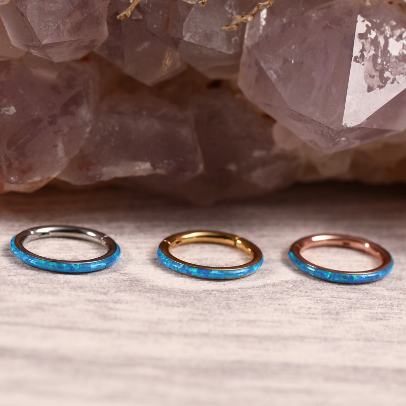 G23 Titanium Wasserdichte Blaue Opal Hängelänge – Vielseitiges Ohrring- & Nasenring
