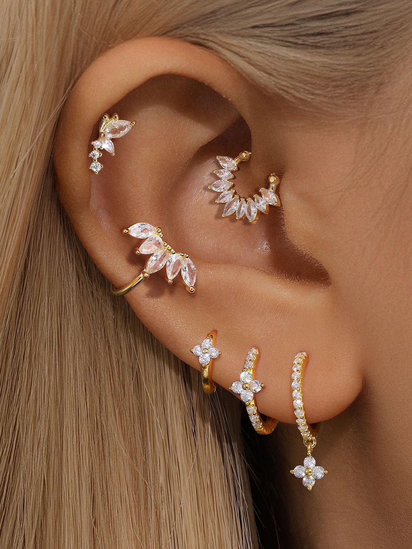 925er Sterling-Silber Blumen Pave Zirkon Ohrrings Serie
