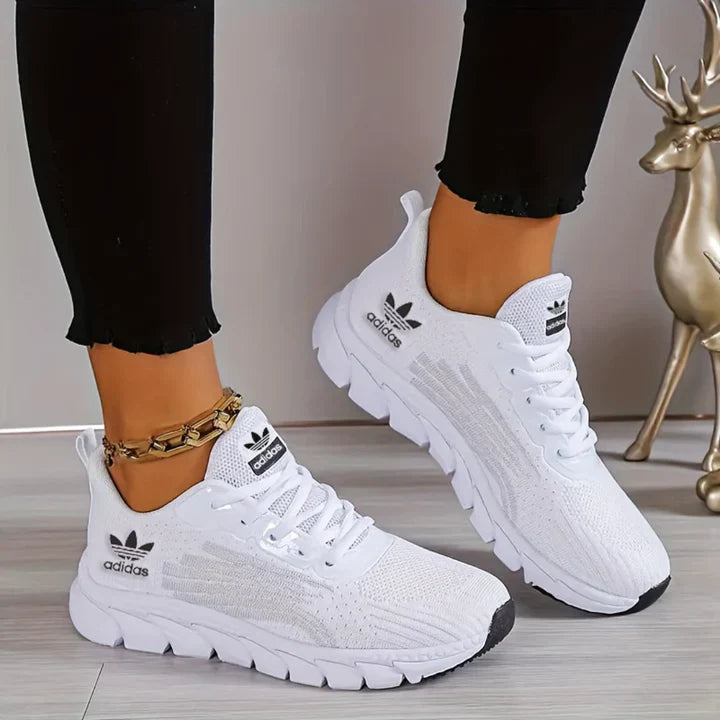 [Kaufe 1, Erhalte 2] Sportschuhe Аdіdаѕ SwiftMotion Damen-Sneaker – Original & Exklusiv
